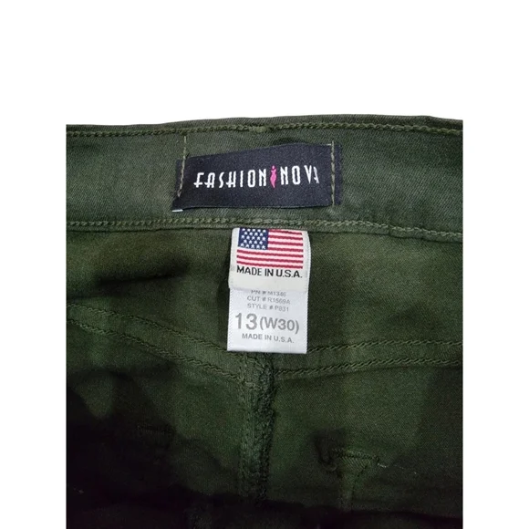 Green Fashion Nova - Picture 3 of 11